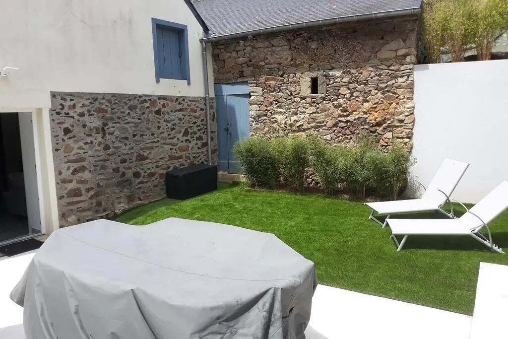 Maison entièrement rénovée à 5 km des plages Villa Matignon 0*,